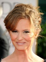 高清图：梅丽莎-里奥亮片黑裙优雅亮相引注目