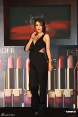 组图：谢婷婷回应兄嫂婚变 熊黛林白歆惠相见恨晚