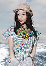 组图：王子文曝光夏日写真 清凉之风迎面袭来