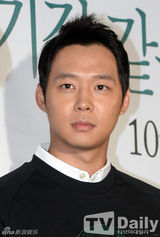 组图：韩片《素媛》试映 JYJ金有贞等捧场观看