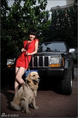 组图：陈丽媛推写真大片 展姣好容颜性感身段