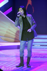 幻灯图：萧敬腾不奢望拿奖 看好方大同劝奕迅别跳海