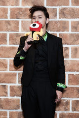 高清组图：对话韩国新团C-Clown 清唱新歌秀唱功