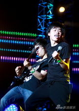 高清：热波音乐节第二天 阿修罗乐队演出