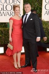 组图：理勃兰绅士亮相 入围电视喜剧类最佳男主