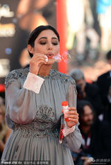 组图：地平线单元评委集体亮相闭幕红毯