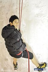 韩国组合帝国之子答谢粉丝,开展两天一夜游戏