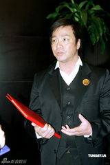 高清图：群星聚首电视导演年会 翁虹窈窕彭丹变化大