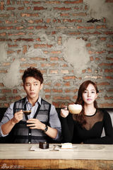 组图：韩星柳真奇太映夫妇公开全新写真秀恩爱