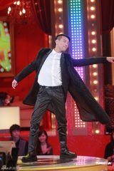 组图：草蜢《华丽明星赛》录影 Big Four四子齐助阵