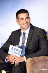 幻灯图集：麦特卡尔菲抵京 想去后海体验夜生活