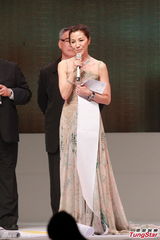 组图：杨紫琼获卓越亚洲电影人大奖