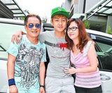 组图：高凌风娇妻美艳照盘点 金友庄火辣秀长腿