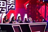 四评审首亮相快男彩排 20强诞生战两晚直播(图)
