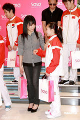 幻灯组图：刘璇不惧年龄差异 将与姜大卫拍感情戏