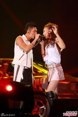 组图：关楚耀个唱邀张学友坐阵 遗撼谭咏麟未到