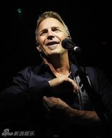 幻灯图集：好莱坞男星凯文-科斯特纳德国开唱