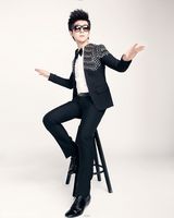 组图：好声音丁少华魅力回归 坦言音乐是梦想