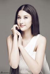 组图：张子瑄曝全新写真 气质优雅妩媚