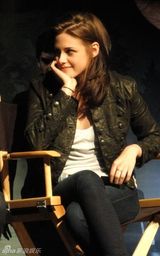 幻灯图集：《暮光》三星齐聚洛杉矶 为《月食》造势