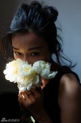 组图：田原时尚艺术大片展露独特文艺气息