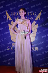 组图：贾乃亮当奶爸有难度 何洁谈释小龙超尴尬