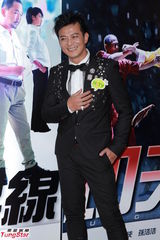 组图：王维基豪花百万办新台试映礼 黄日华做一哥