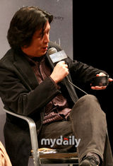 幻灯图：李昌东《诗》制作发布会 主创悉数亮相