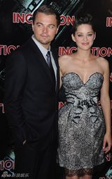 幻灯图集：《盗梦空间》巴黎首映 歌迪亚性感逼人