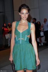 组图：90后超模艾米丽-迪多纳透145张美图集锦