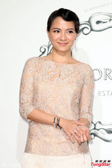 李心洁否认为梁洛施牵线 谈王菲：婚姻需包容