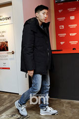 组图：朴宰范举办粉丝签名会 众粉丝捧场