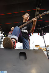 组图：小破孩儿乐队迷笛唱摇滚 最小成员仅6岁