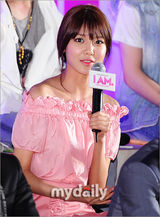 组图：韩国SM公司群星青春传记《I AM》发布会