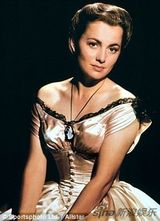 组图：已故女星琼-芳登剧照曝光 与姐曾经和睦