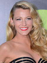 组图：布莱克性感亮相《野蛮人》洛杉矶首映