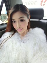 组图：41岁辣妈逆生长似少女 火辣身材完爆嫩模