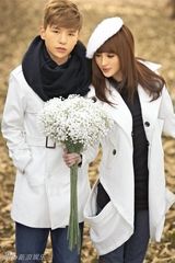 幻灯：赤雪拍摄最新广告　为虎年春晚做足功课