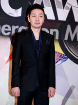 高清图：少女时代CNBLUE等组合出席音乐颁奖礼