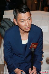 组图：刘德华不知是否受邀央视春晚