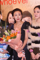 组图：《爱谁谁》北京首映 罗海琼涓子捧场