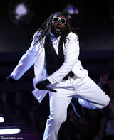 高清图：第52届格莱美现场 T Pain又蹦又跳活力无限