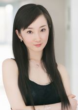 组图：程媛媛生活照曝光 朱唇皓齿明眸流盼