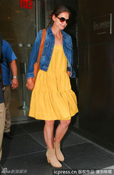 组图：凯蒂见律师 传克鲁斯试图避免上法庭