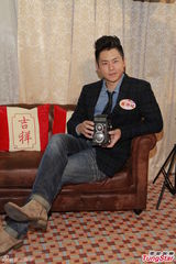 组图：陈敏之被预言蛇年有喜 开心承诺怀孕必生