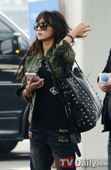 组图：BEAST与SISTAR等亮相机场将赴雅加达开唱