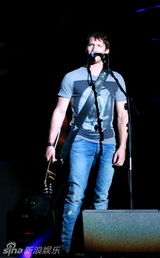 组图：詹姆斯-布朗特北京演唱会