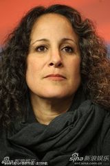 高清组图：《唱你的歌》亮相 艺术家贝拉方提现身