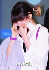 组图：少女时代结束巴黎演唱会返回韩国