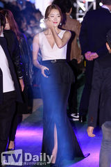 组图：釜山国际电影节众星云集 篮毯璀璨耀眼